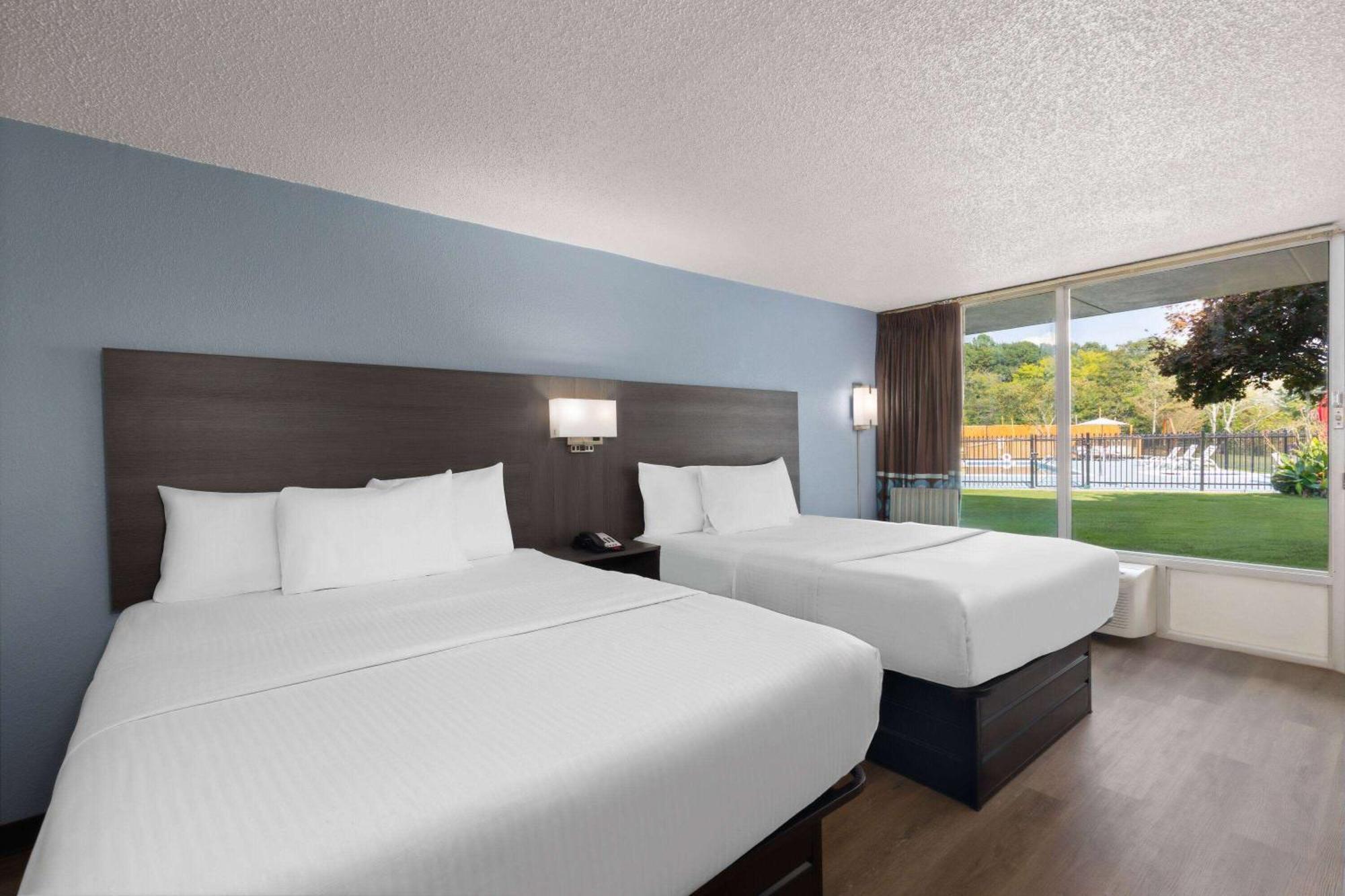 Super 8 By Wyndham Riverside Al Exterior foto
